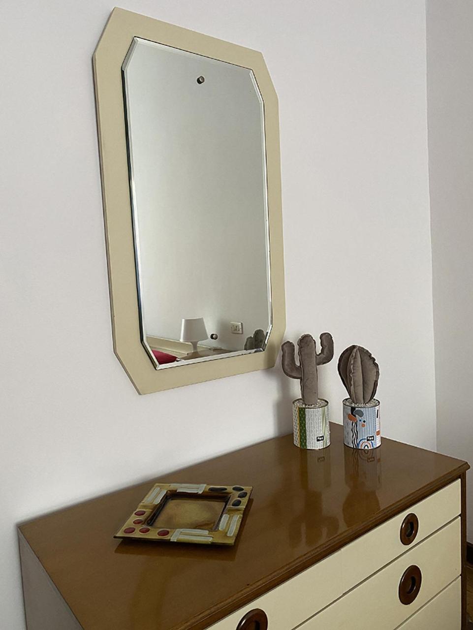 Meg 32 Three-room In The Heart Of Isola Appartamento Milano
